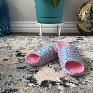 Wild Fable Pink and Blue Patterned Sandals